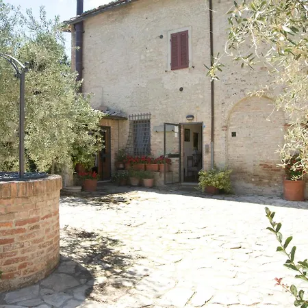 Casa rural Il Pettirosso Di *